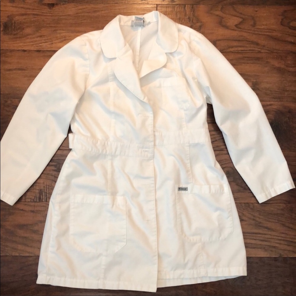 Grey Anatomy lab coat